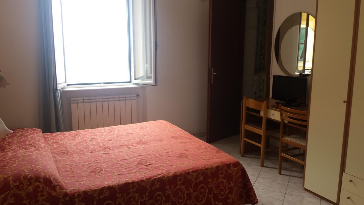 Hotel Ideale Varazze Eksteriør billede